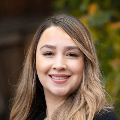 Oral Surgery Yakima WA Elizabeth Meet the Team A headshot photo of Elizabeth, the scheduling coordinator at Yakima Oral & Maxillofacial Surgery