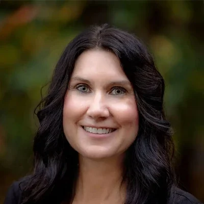 Oral Surgery Yakima WA Heidi Meet the Team A headshot photo of Heidi, the office manager at Yakima Oral & Maxillofacial Surgery